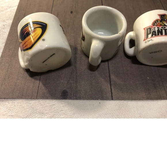 Vintage NHL Mini Hockey Team Lot Mugs Habs Kings Flames NYR Flyers Stars Sharks - Picture 3 of 11